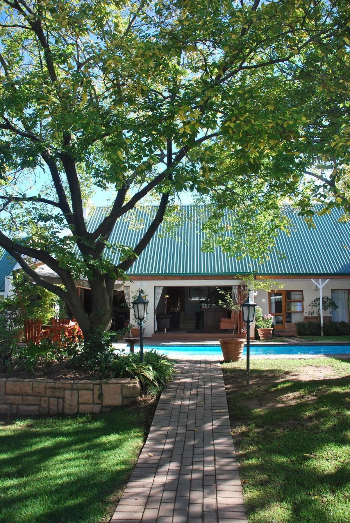 Sunninghill Guest Lodges Johannesburg Dış mekan fotoğraf