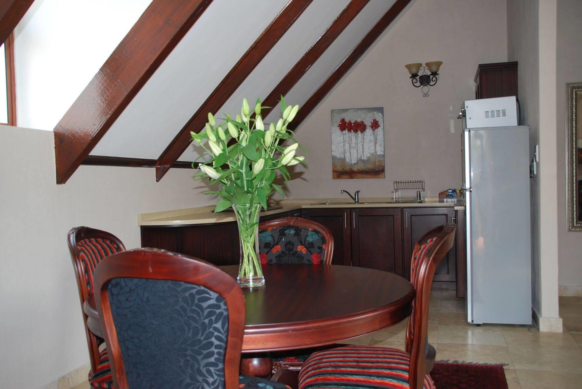 Sunninghill Guest Lodges Johannesburg Dış mekan fotoğraf